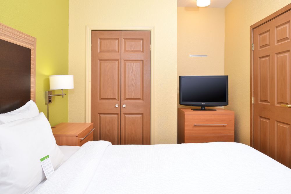 Towneplace Suites By Marriott Miami Airport W Doral Bagian luar foto
